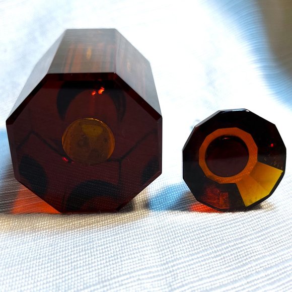 Brown Glass Perfume Bottle - Picture 3 of 4